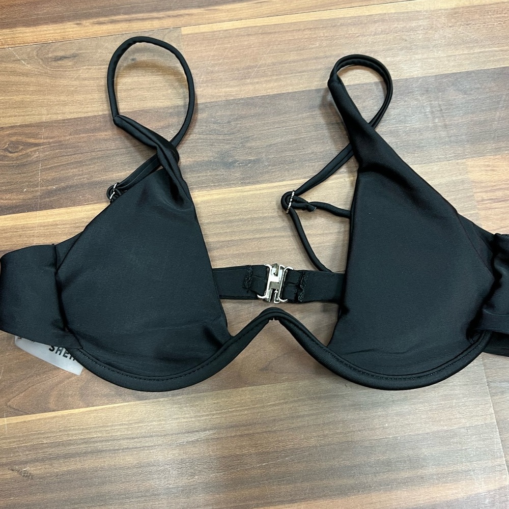 Bathing suit top